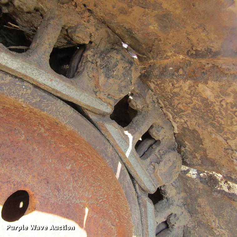 image for item DC0022 1978 John Deere 450C dozer