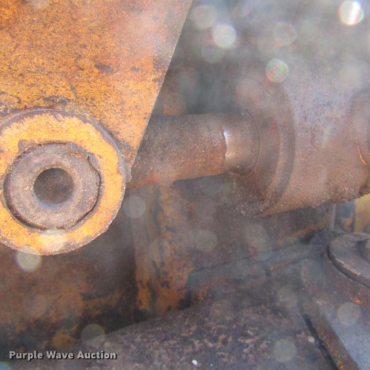 image for item DC0022 1978 John Deere 450C dozer