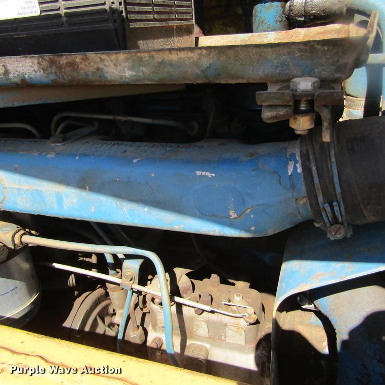 image for item DC0023 1972 Ford 3000 tractor