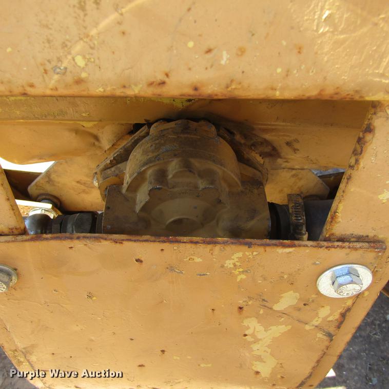 image for item DC0023 1972 Ford 3000 tractor