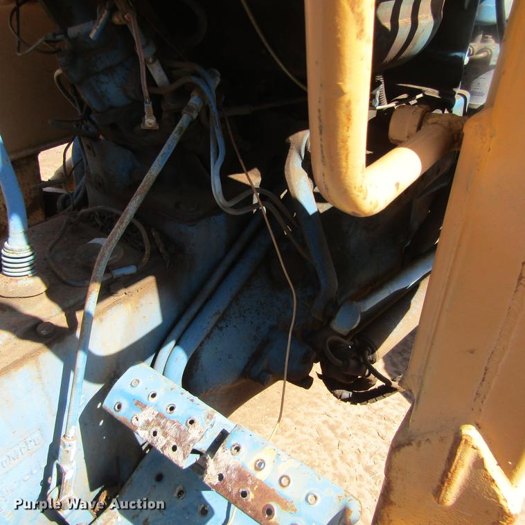 image for item DC0023 1972 Ford 3000 tractor