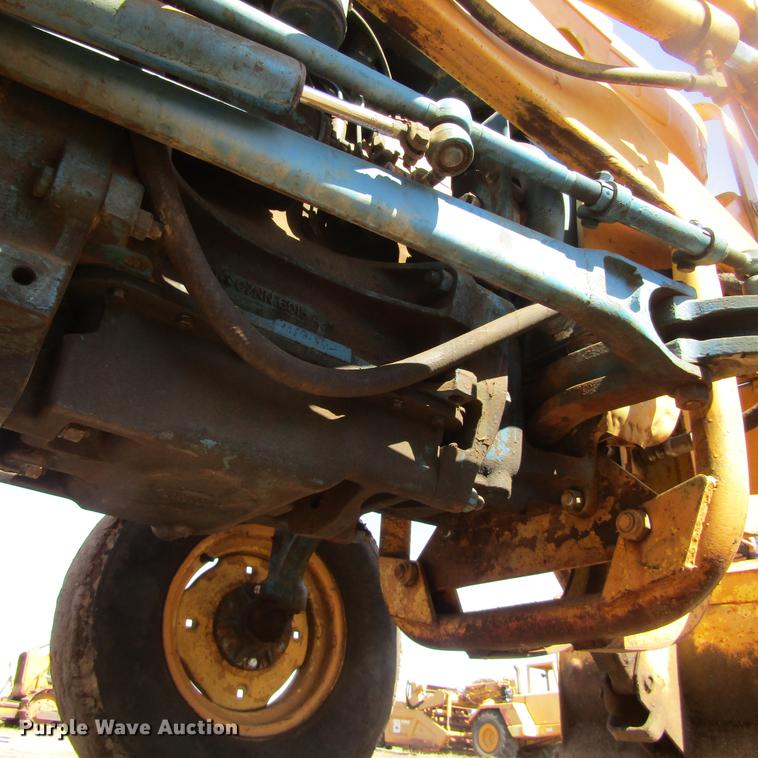 image for item DC0023 1972 Ford 3000 tractor