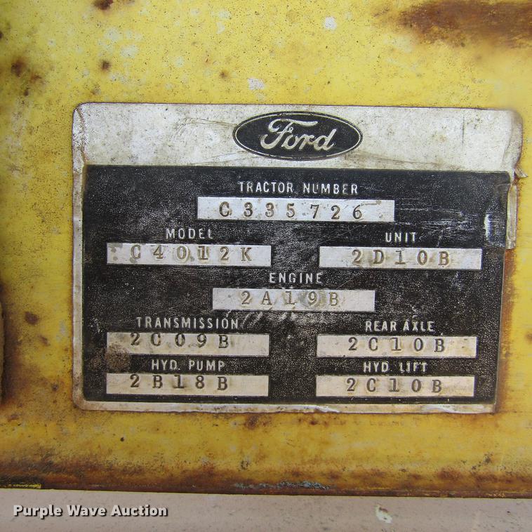 image for item DC0023 1972 Ford 3000 tractor