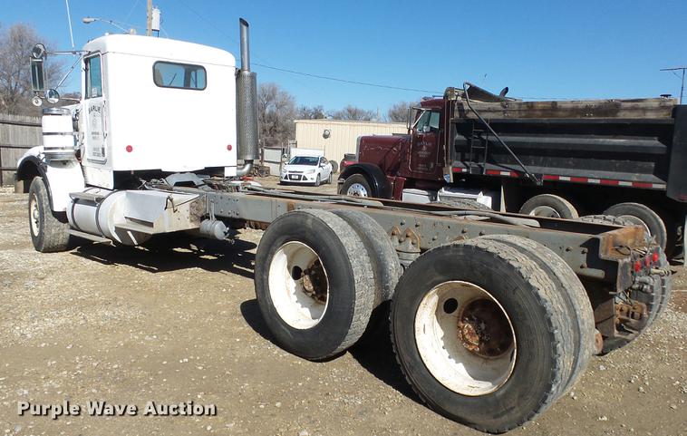 image for item DC0654 1973 Kenworth C523 truck chassis