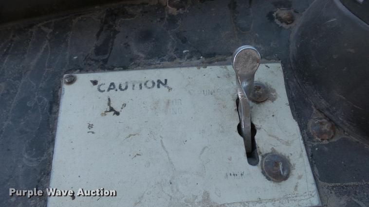 image for item DC0654 1973 Kenworth C523 truck chassis