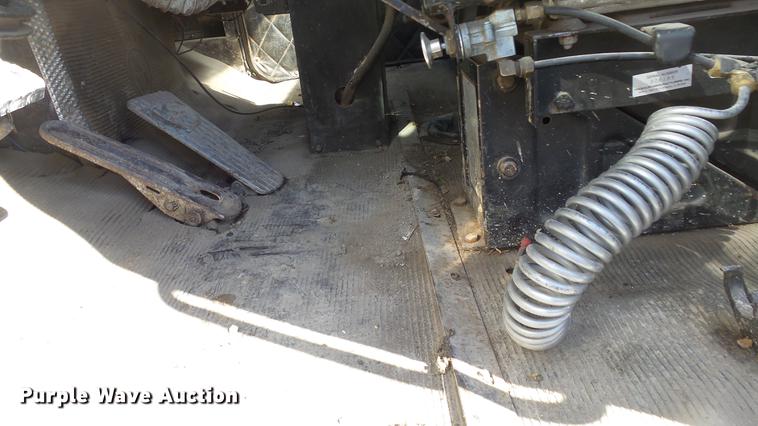 image for item DC0654 1973 Kenworth C523 truck chassis