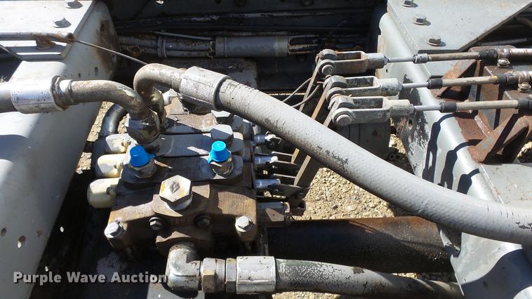 image for item DC0654 1973 Kenworth C523 truck chassis