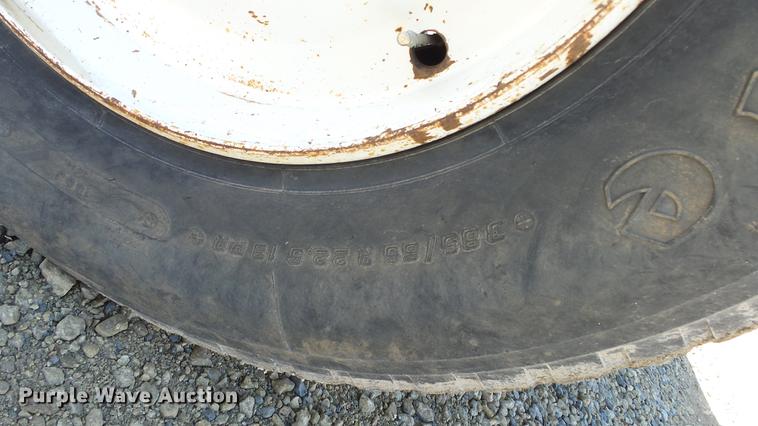 image for item DC0654 1973 Kenworth C523 truck chassis