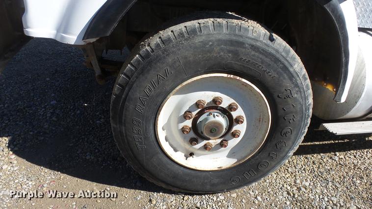 image for item DC0654 1973 Kenworth C523 truck chassis