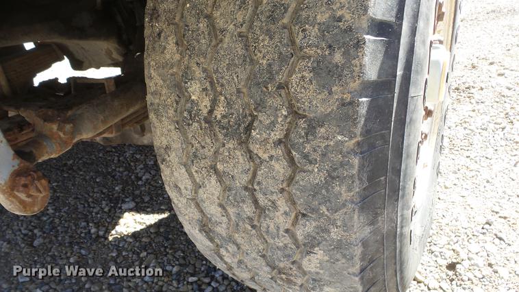 image for item DC0654 1973 Kenworth C523 truck chassis