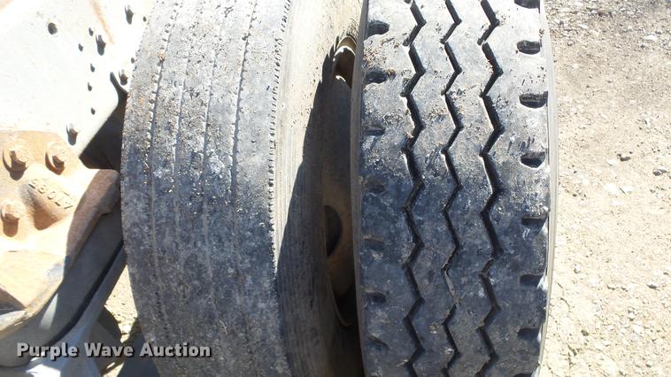 image for item DC0654 1973 Kenworth C523 truck chassis