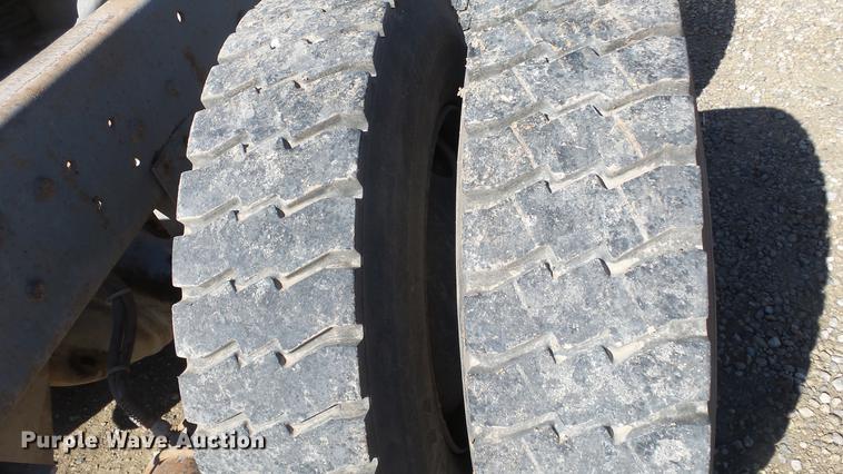 image for item DC0654 1973 Kenworth C523 truck chassis