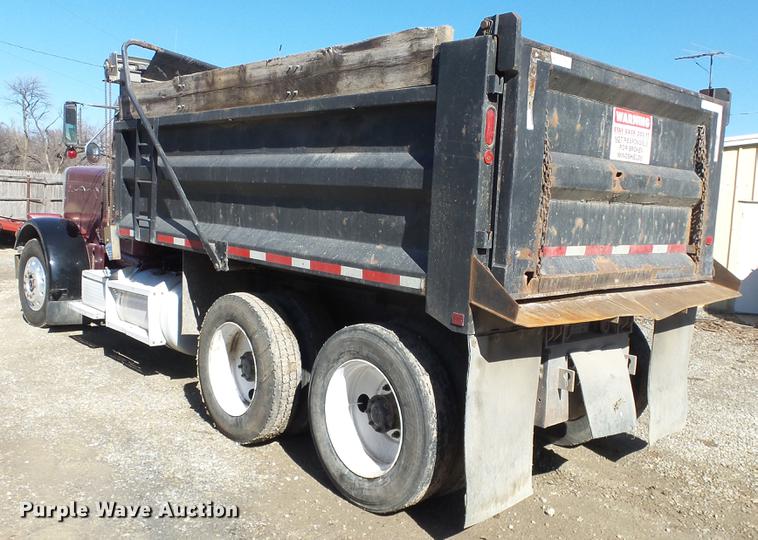 image for item DC0655 1985 Peterbilt 359 dump truck