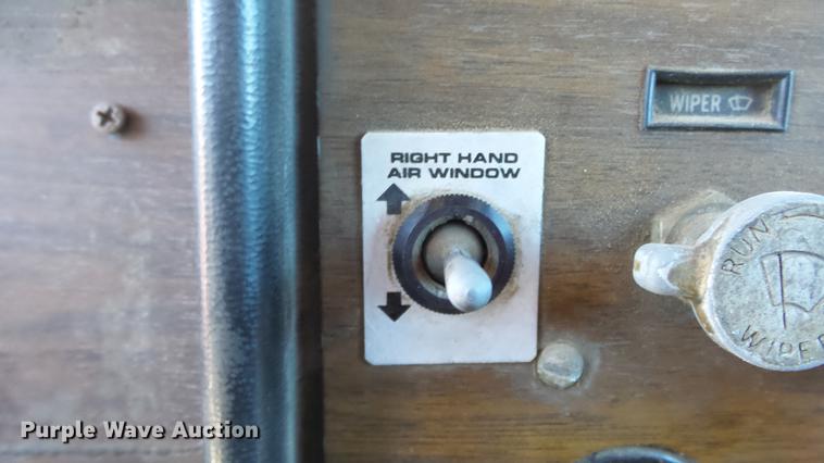 image for item DC0655 1985 Peterbilt 359 dump truck