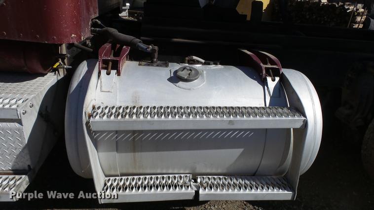 image for item DC0655 1985 Peterbilt 359 dump truck