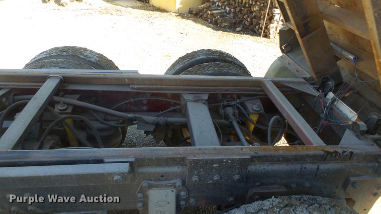 image for item DC0655 1985 Peterbilt 359 dump truck