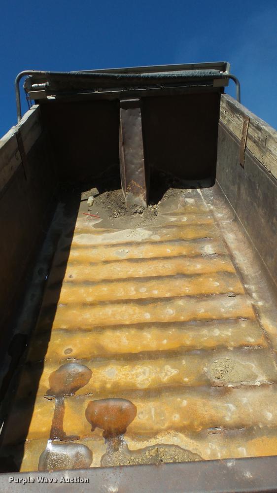 image for item DC0655 1985 Peterbilt 359 dump truck