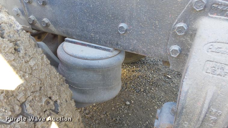 image for item DC0655 1985 Peterbilt 359 dump truck