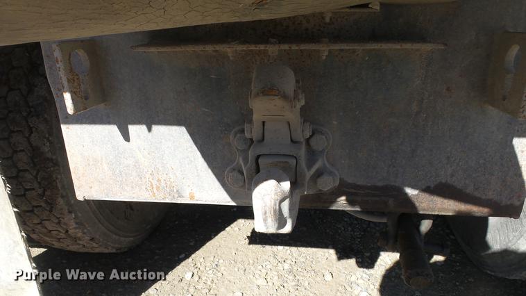 image for item DC0655 1985 Peterbilt 359 dump truck