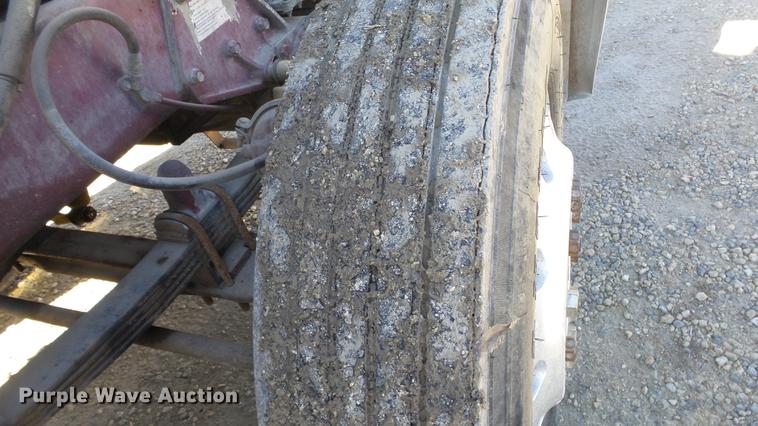 image for item DC0655 1985 Peterbilt 359 dump truck