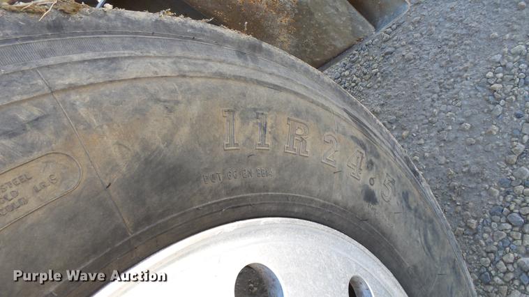 image for item DC0655 1985 Peterbilt 359 dump truck