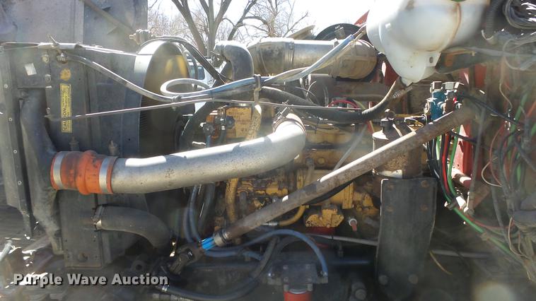 image for item DC0659 1996 Volvo WG dump truck