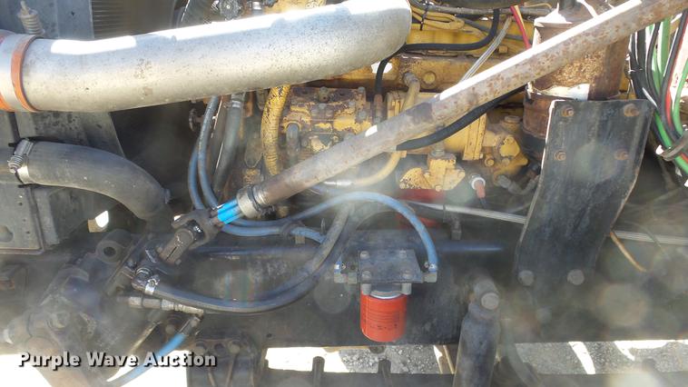 image for item DC0659 1996 Volvo WG dump truck