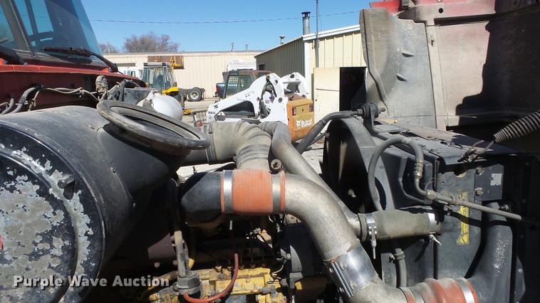 image for item DC0659 1996 Volvo WG dump truck