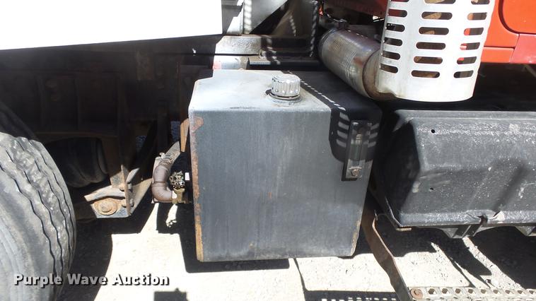 image for item DC0659 1996 Volvo WG dump truck