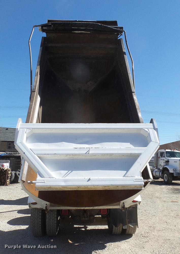 image for item DC0659 1996 Volvo WG dump truck