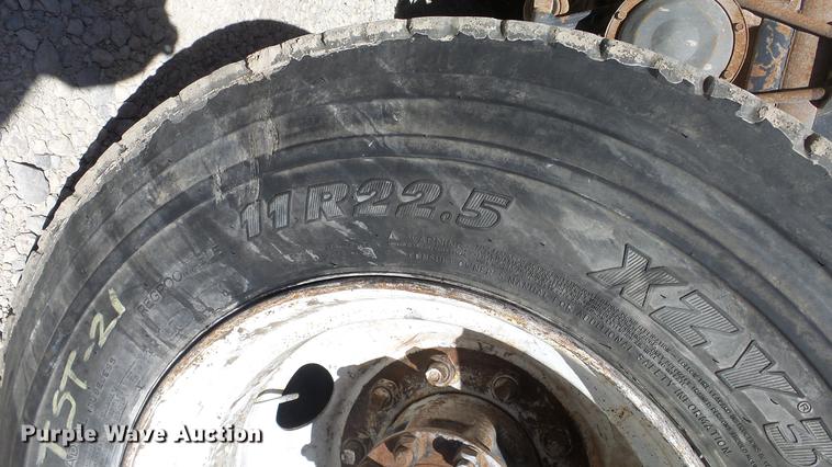 image for item DC0659 1996 Volvo WG dump truck