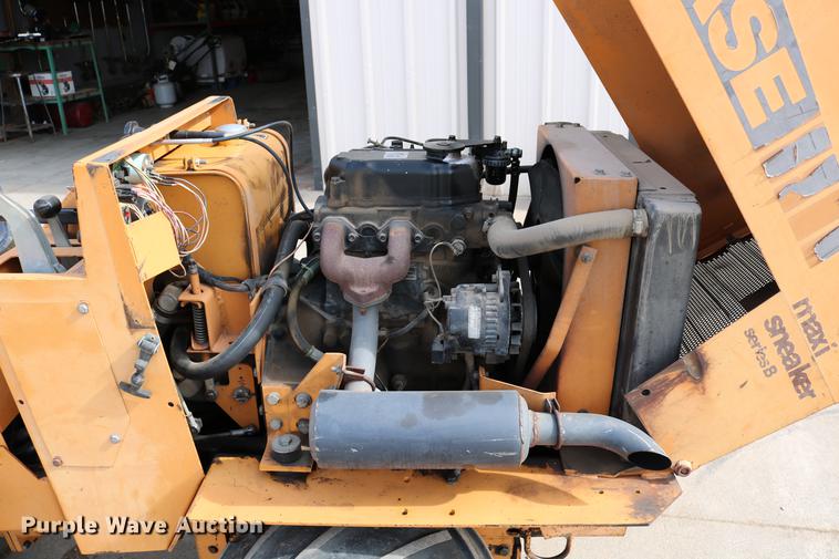 image for item DC3543 1989 Case Maxi-Sneaker B cable plow