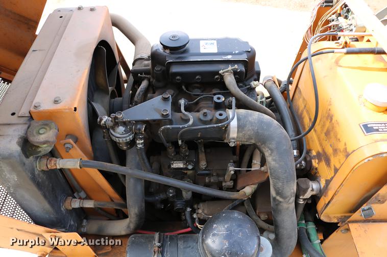 image for item DC3543 1989 Case Maxi-Sneaker B cable plow