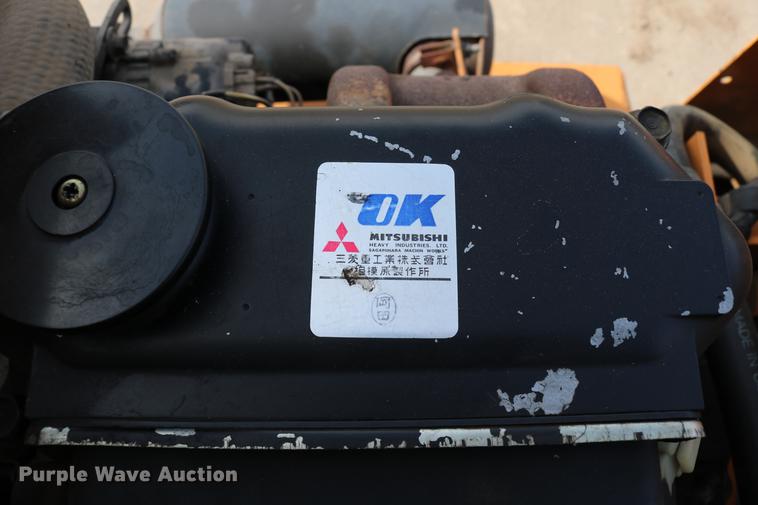 image for item DC3543 1989 Case Maxi-Sneaker B cable plow