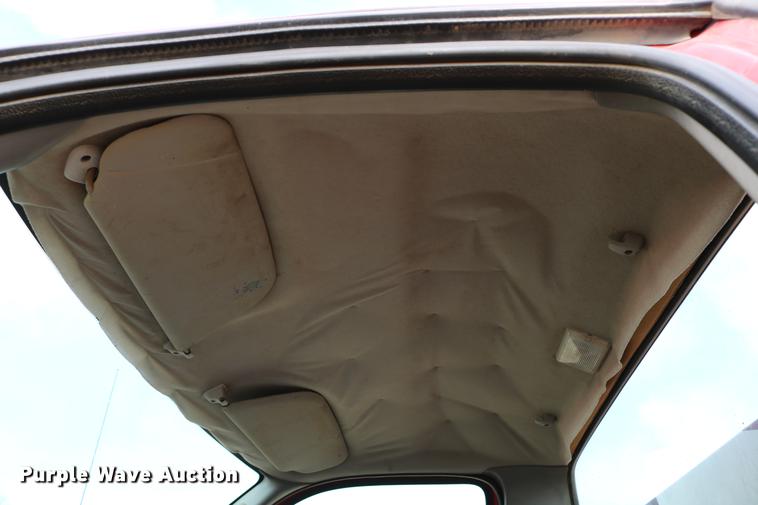 image for item DC3544 2000 Ford F650 Super Duty dump truck