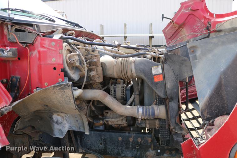 image for item DC3544 2000 Ford F650 Super Duty dump truck