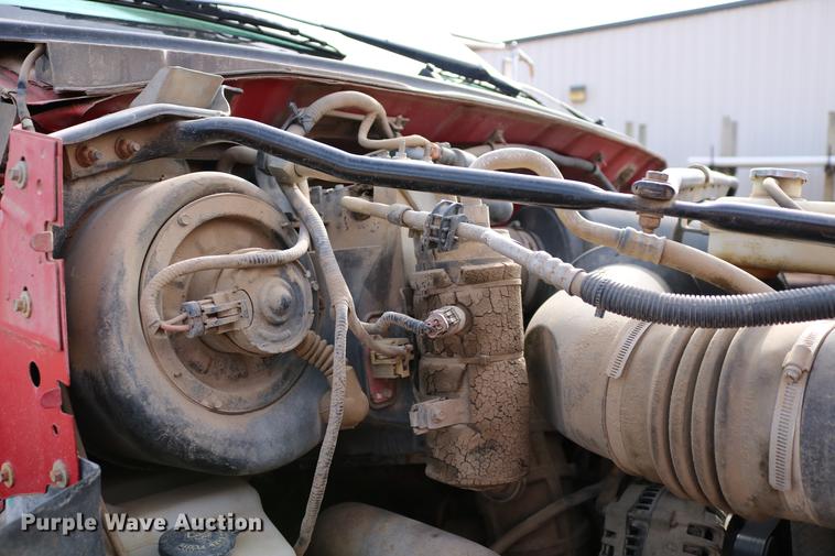 image for item DC3544 2000 Ford F650 Super Duty dump truck