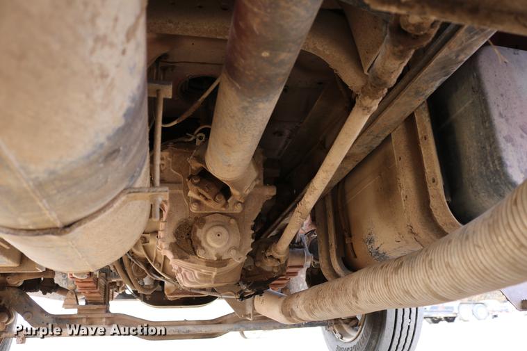 image for item DC3544 2000 Ford F650 Super Duty dump truck