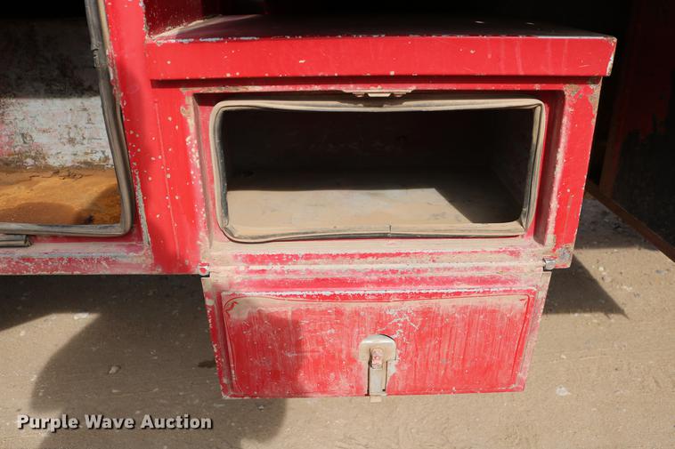 image for item DC3544 2000 Ford F650 Super Duty dump truck