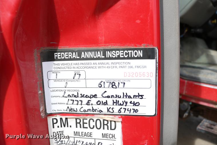 image for item DC3544 2000 Ford F650 Super Duty dump truck