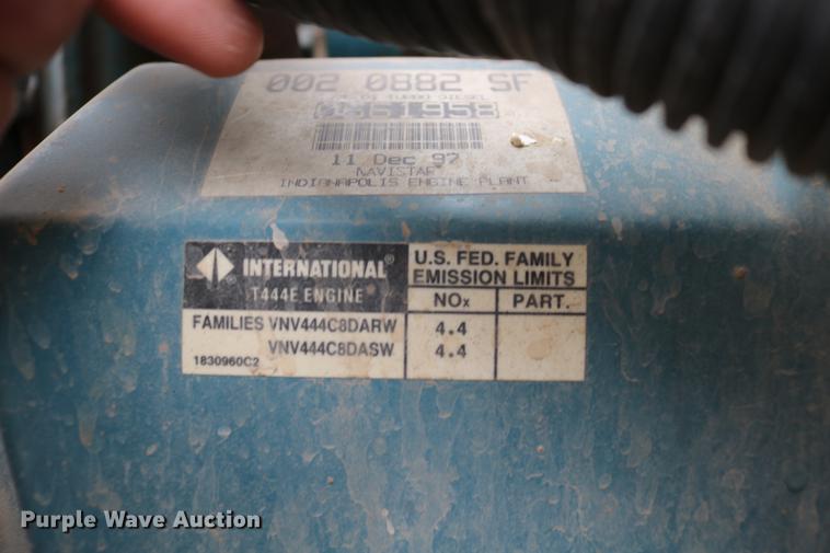 image for item DC3545 1998 International 4700 dump truck