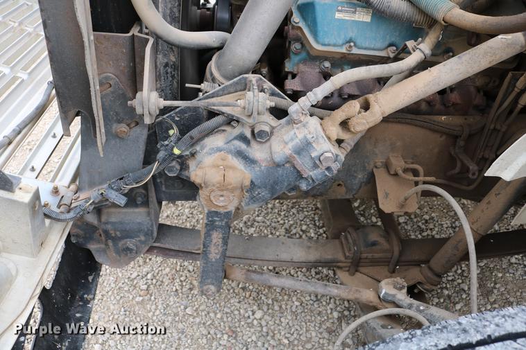image for item DC3545 1998 International 4700 dump truck