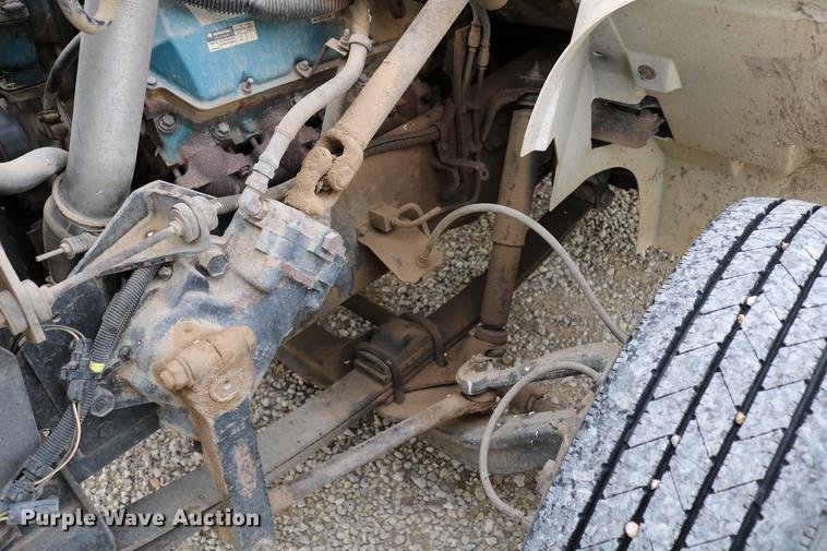 image for item DC3545 1998 International 4700 dump truck