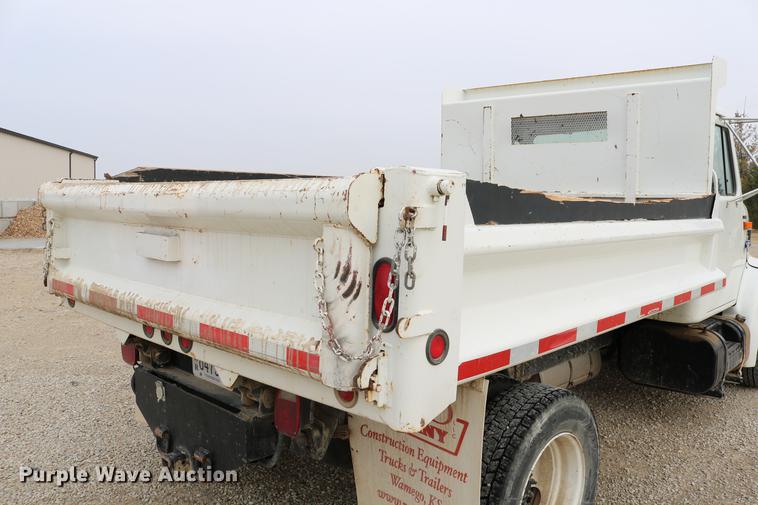 image for item DC3545 1998 International 4700 dump truck