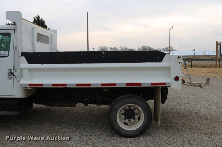image for item DC3545 1998 International 4700 dump truck