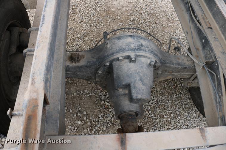 image for item DC3545 1998 International 4700 dump truck