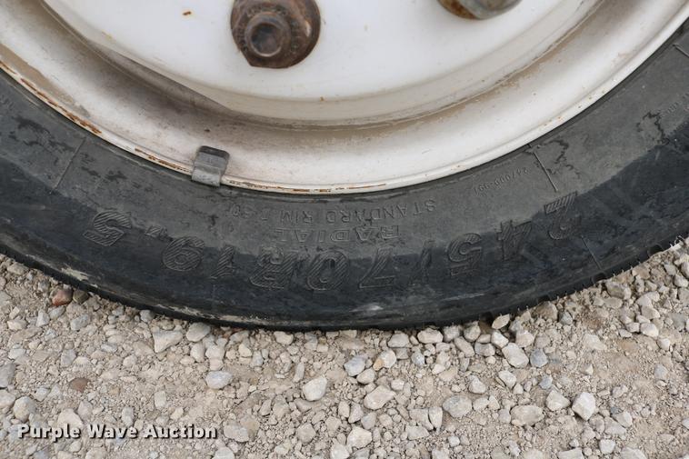 image for item DC3545 1998 International 4700 dump truck