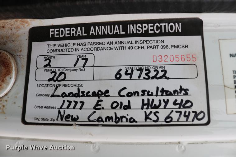 image for item DC3545 1998 International 4700 dump truck