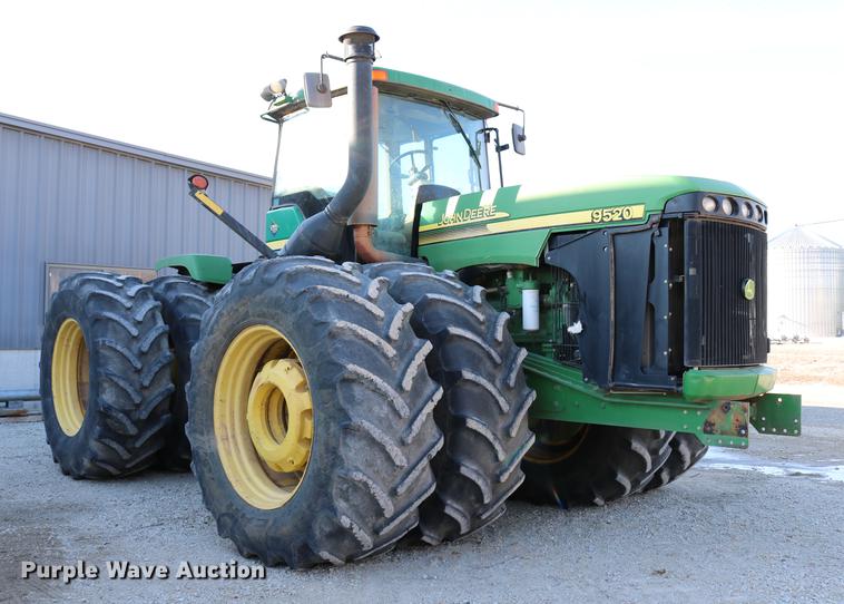 image for item DC3546 2003 John Deere 9520 4WD tractor