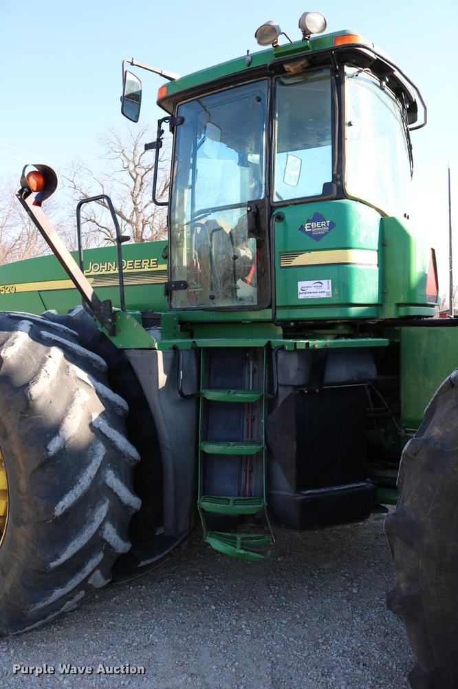 image for item DC3546 2003 John Deere 9520 4WD tractor